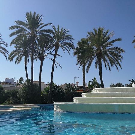 Estudio Con Piscina, Playa Y Wifi Denia Kültér fotó